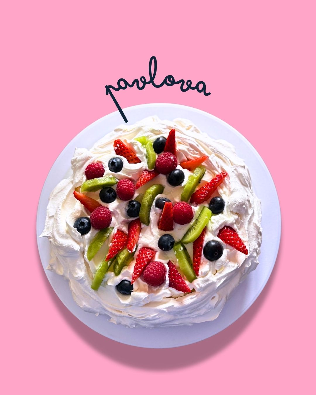 Pavlova artesanal de Mamá Oso Bakery con frutas frescas – entrega en Madrid