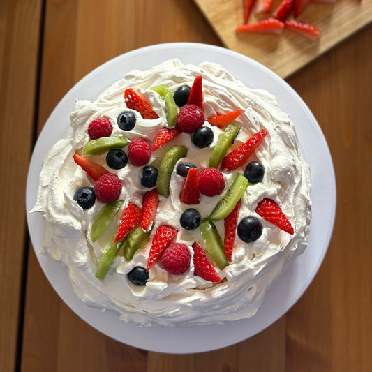 Pavlova sin gluten con merengue y nata – pedido online con entrega a domicilio Madrid